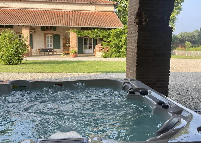 招待所 Du Chemin Des Dames 4*